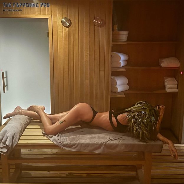 Irina Shayk Sexy In Sauna TheFappening.Pro 1 624x624 1