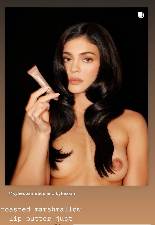 Kylie Jenner Nude Fitness Look TheFappening.Pro 3 624x907 1