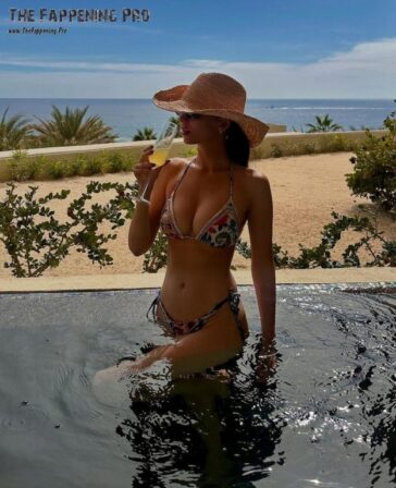 Victoria Justice Sexy 2025 (4 Photos) 16 Victoria Justice Nude TheFappening.Pro 1 624x768 1