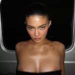 Kylie Jenner Tits TheFappeningPro 1 624x780 1