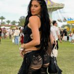 Nicole Williams Sexy At Coachella Festival 2025 (8 Photos) 13 Nicole Williams Sexy TheFappening.Pro 5 624x780 1