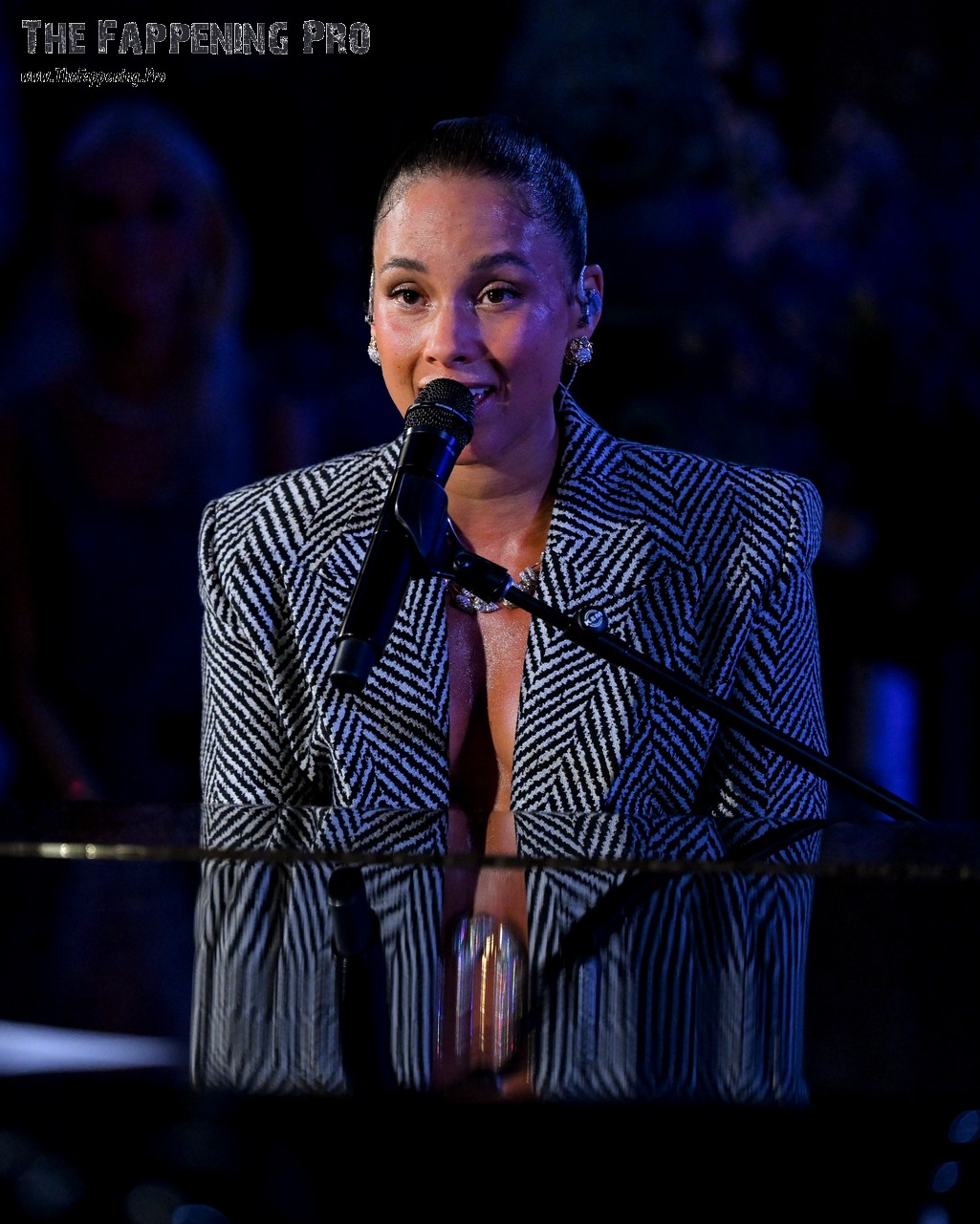 alicia-keys-nude-thefappening-cfd-10 alicia keys nude thefappening cfd 10