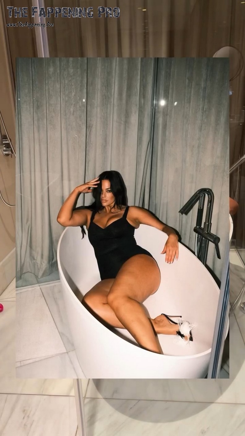ashley-graham-sexy-thefappening-cfd-9 Ashley Graham Sexy In Bath