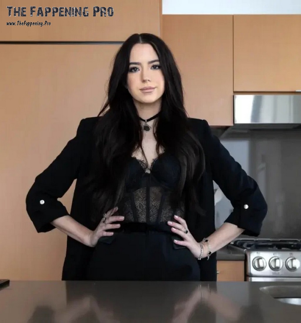 ashley-st-clair-nude-sexy-thefappeningpro-1 Ashley St Clair Sexy In Lingerie