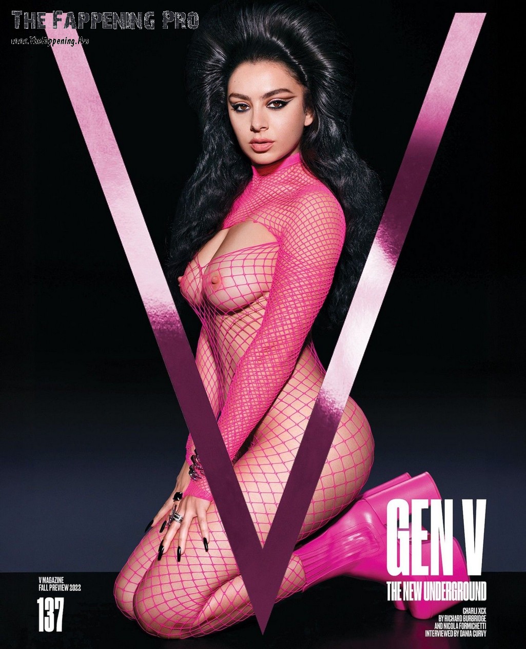 charli-xcx-nude-thefappeningpro-2 Charli XCX Naked Gen V Uncensored 2025