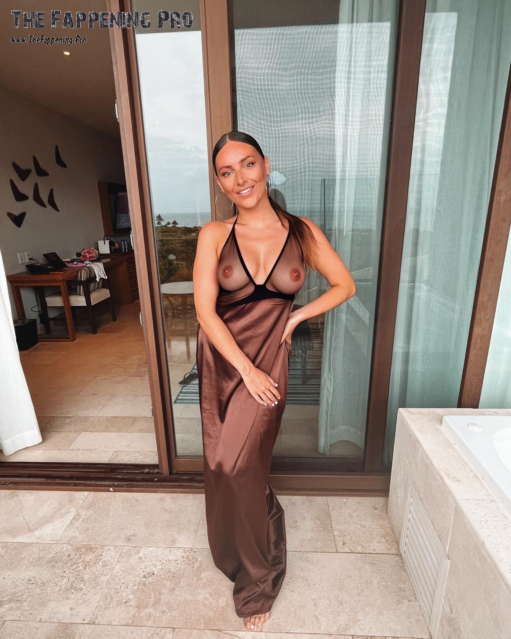 charlotte-steele-nude-thefappeningpro-6 Charlotte Steele See Through Nudes