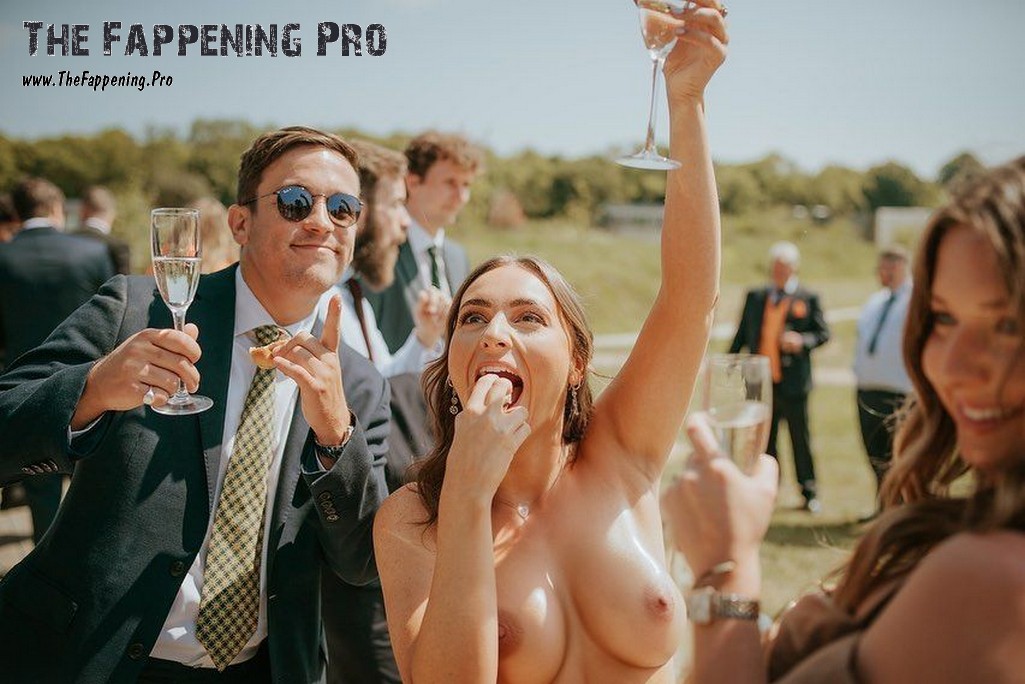charlotte-steele-nude-thefappeningpro-8 Charlotte Steele Leaked