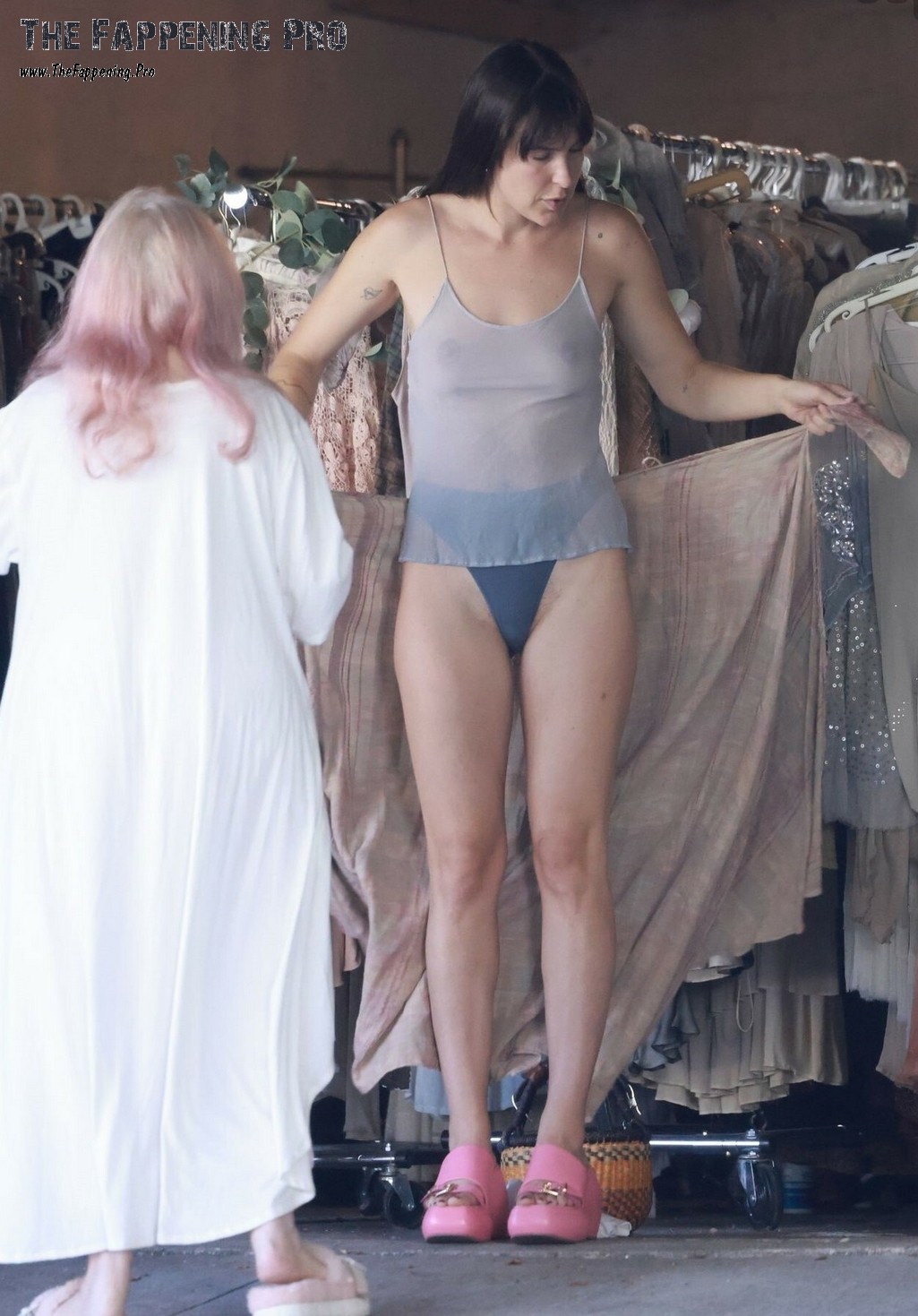 dakota-johnson-nude-thefappeningpro-8 dakota johnson nude thefappeningpro 8