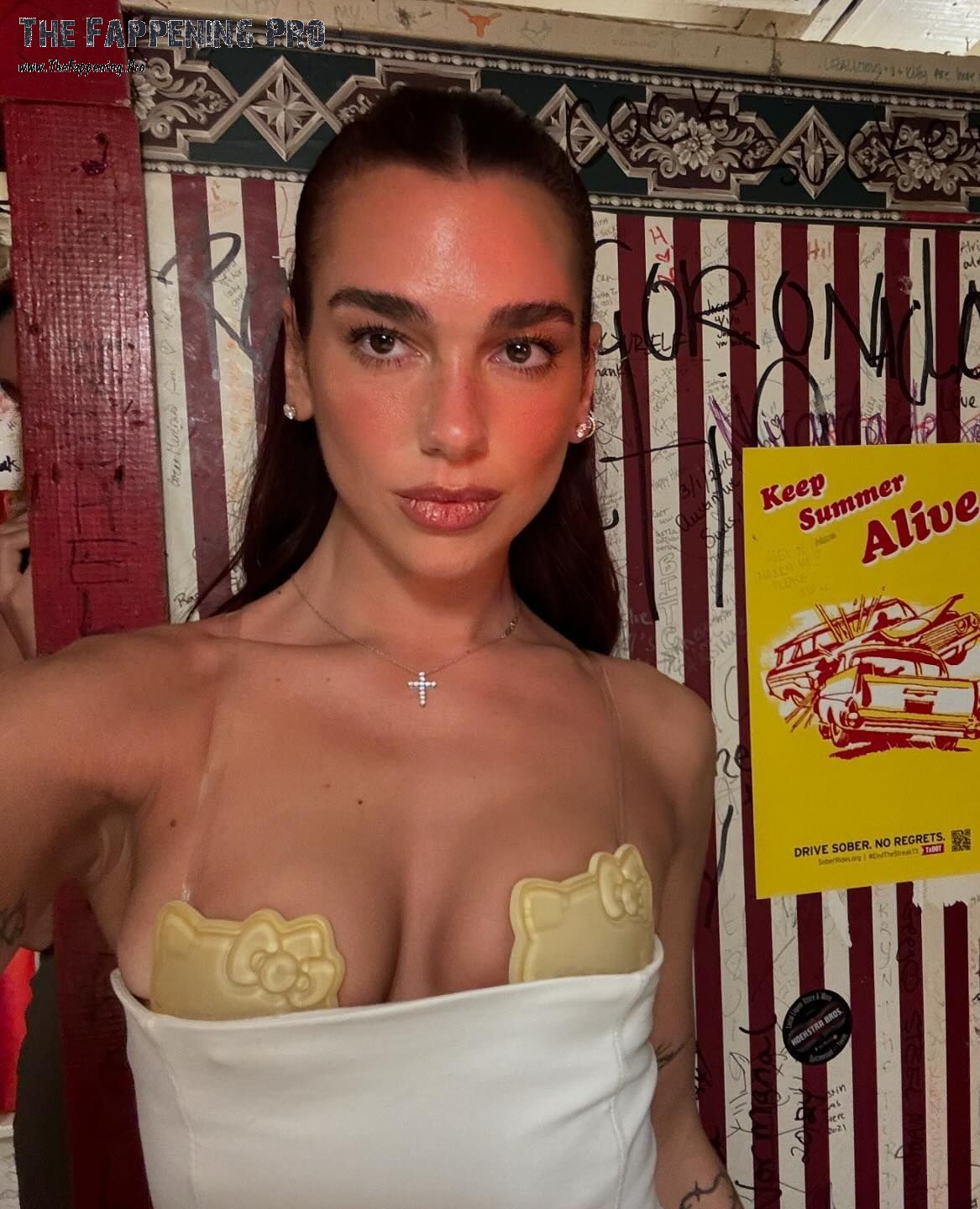 dua-lipa-sexy-thefappening-cfd-7 Dua Lipa In Hello Kitty Bikini