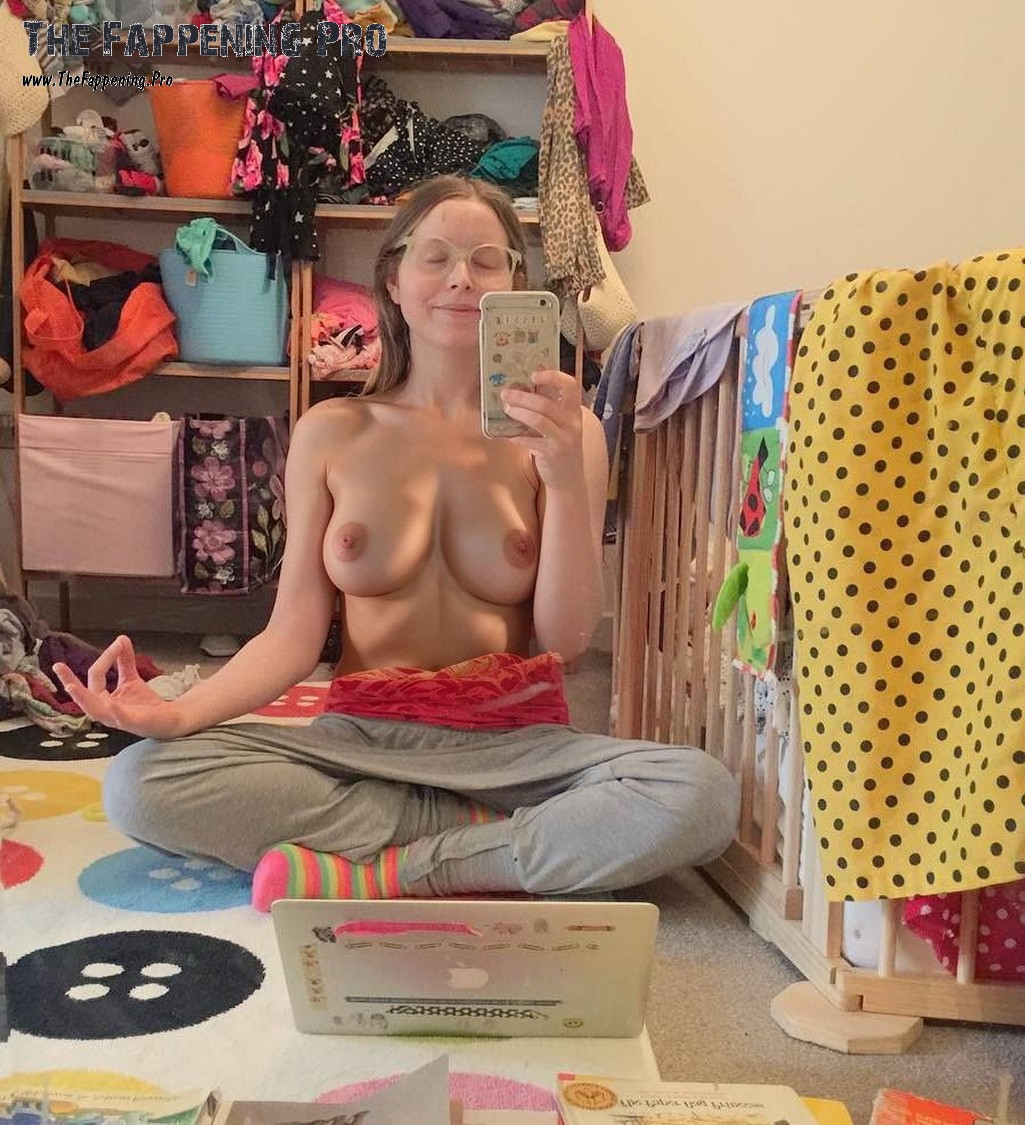 jessie-cave-nude-thefappeningpro-11 Lavender Brown Nude Jessie Cave