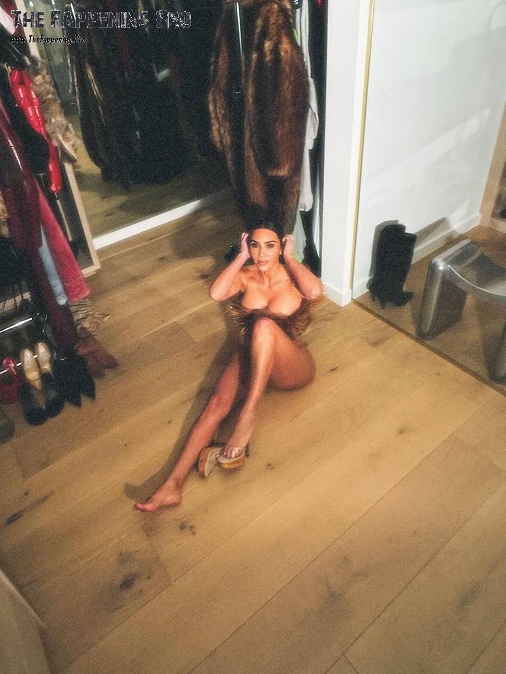 kim-kardashian-sexy-thefappeningpro-6 Kim Kardashian Fappening