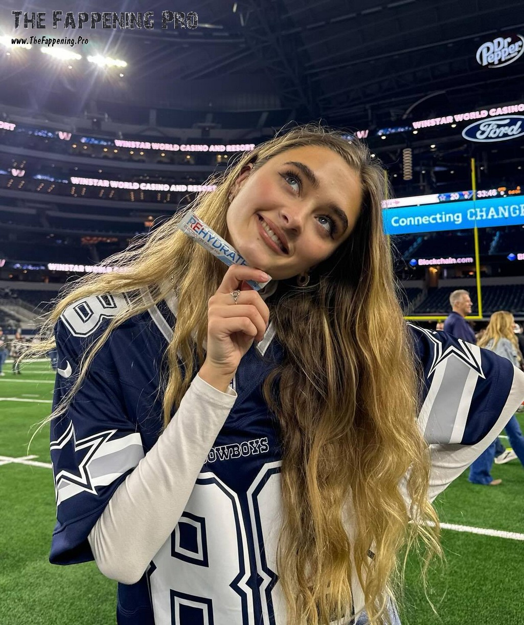 lizzy-greene-sexy-thefappeningpro-4 Lizzy Greene - Lauren Brigman From "Ransom Canyon"