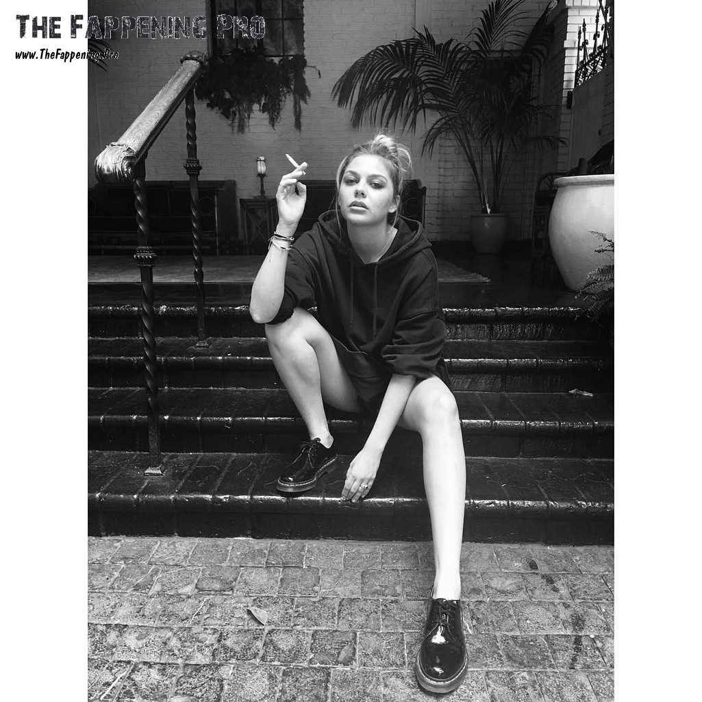 louane-emera-sexy-thefappeningpro-2 louane emera sexy thefappeningpro 2