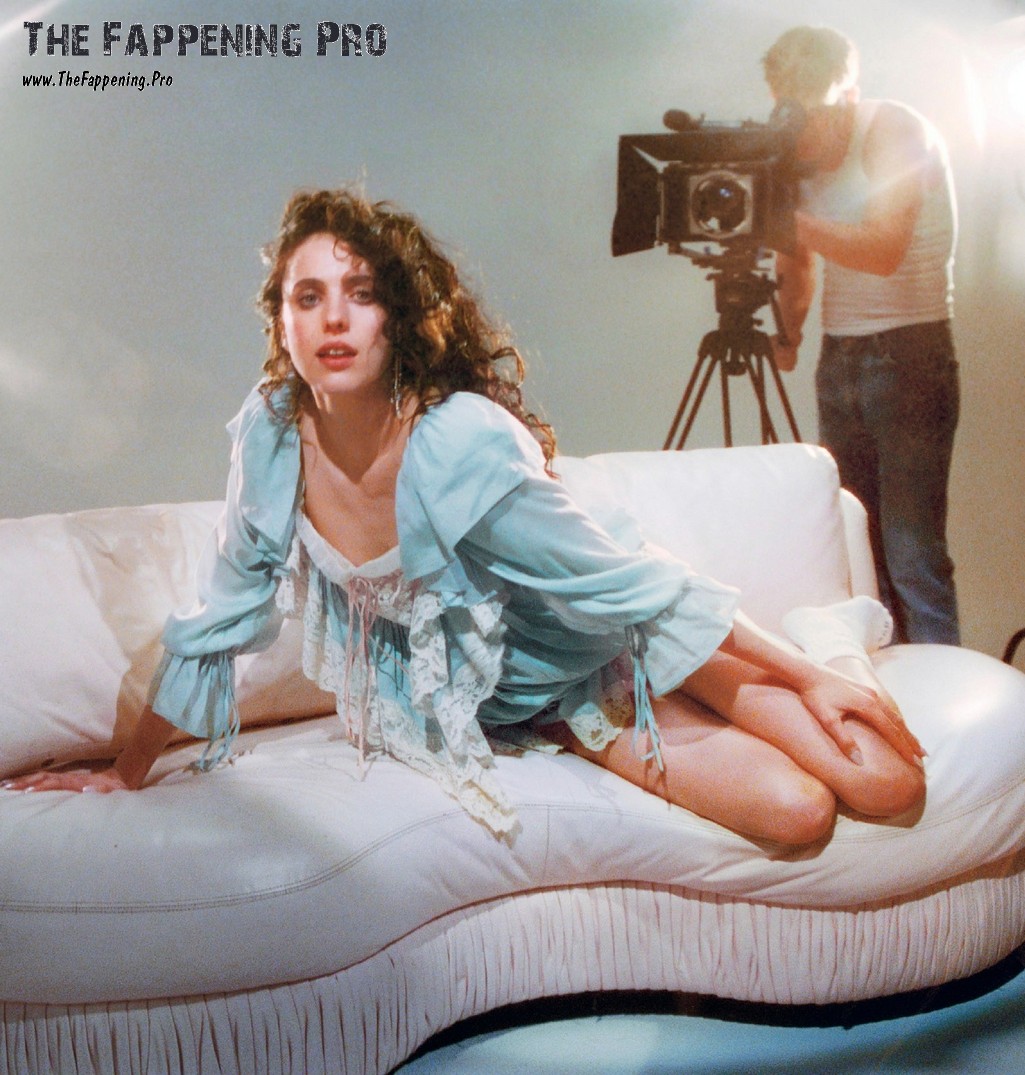 margaret-qualley-sexy-thefappeningpro-7 margaret qualley sexy thefappeningpro 7