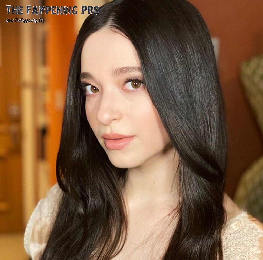 mikey-madison-sexy-thefappeningpro-2 mikey madison sexy thefappeningpro 2