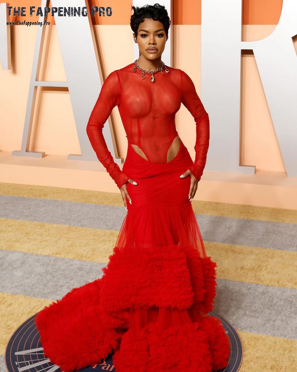 teyana-taylor-sexy-thefappeningpro-1 Teyana Taylor Sexy In Red Dress At The Vanity Fair Oscar 2025 Party