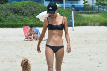 Alessandra Ambrosio Sexy Bikini TheFappening.Pro 8 624x415 1