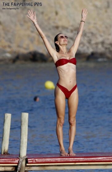 Alessandra Ambrosio Sexy TheFappening.Pro 6 624x960 1