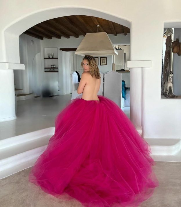 Alicia Silverstone Topless Sexy TheFappening.Pro 1 624x714 1