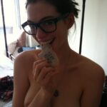 Anne Hathaway Nude Leaked (13 Photos) 20 Anne Hathaway Nude TheFappening pro 4 624x832 1