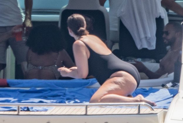 Ashley Graham Not Sexy TheFappening.Pro 16 624x422 1