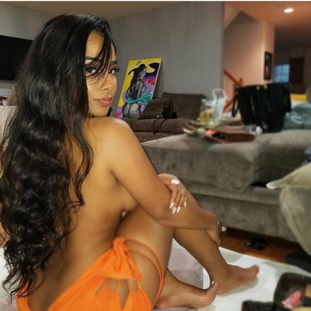 Ayisha Diaz Nude New Year 2019 624x624 1