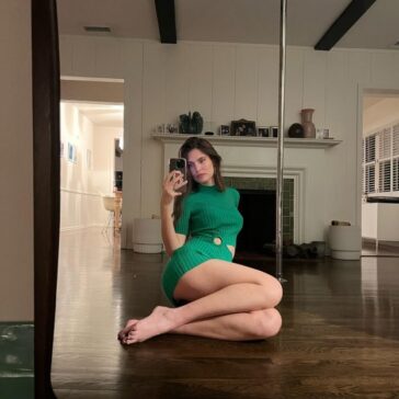 Bianca Balti Feet TheFappening.Pro 1 624x624 1