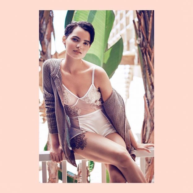 Brianna Hildebrand Sexy 2019 1 624x624 1