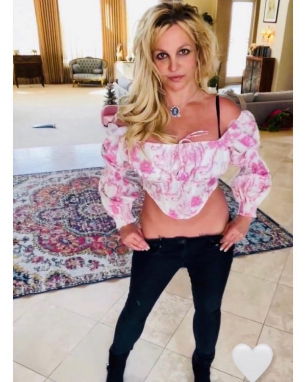 Britney Spears Pregnant For The 3rd Time (3 Photos) 12 Britney Spears Announced Her Third Pregnancy TheFappening.pro 2 624x780 1