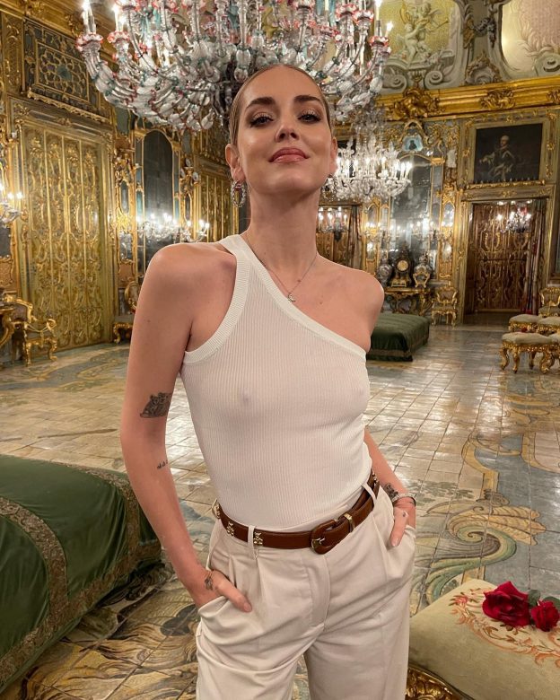 Chiara Ferragni Braless Tits TheFappening.Pro 2 624x780 1