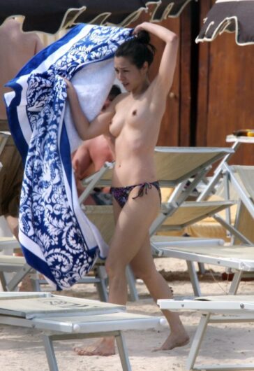 China Chow Nude TheFappening (33 Photos) 3 China Chow Nudes The Fappening pro 32 624x909 1