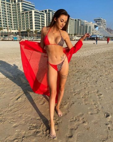 Chloe Veitch Sexy Bikini TheFappening.Pro 2 624x780 1