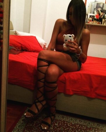 Claudia Dionigi Sexy 10 624x779 1