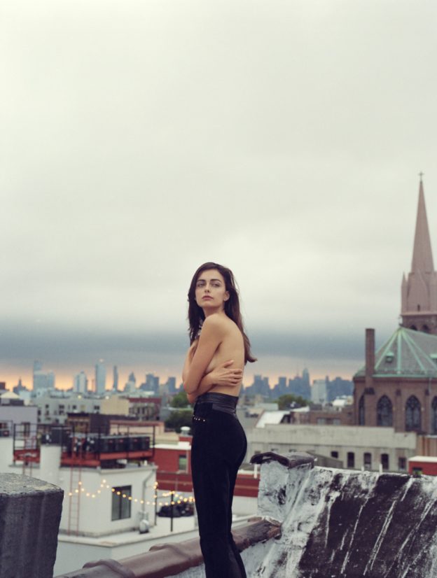 Darla Baker Topless TheFappening pro 2 624x826 1