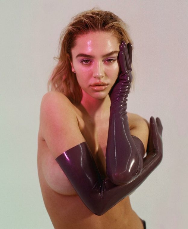 Delilah Belle Hamlin The Fappening Nude (8 Photos) 10 Delilah Belle Hamlin Nude Paper Magazine 3 624x762 1