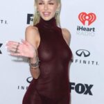 Delilah Belle Hamlin See Through At iHeartRadio Music Awards (10 Photos) 20 Delilah Belle Hamlin Tits TheFappening.Pro 9 624x806 1