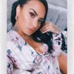 Demi Lovato Sexy Cleavage (4 Photos) 17 Demi Lovatos Bold Deep Cleavage Outfits TheFappening.Pro 3 624x780 1