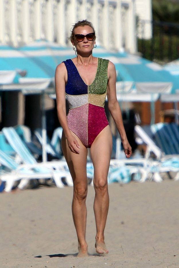 Diane Kruger Wearing Sexy Bikini In LA 2020 TheFappening.Pro 4 624x936 1
