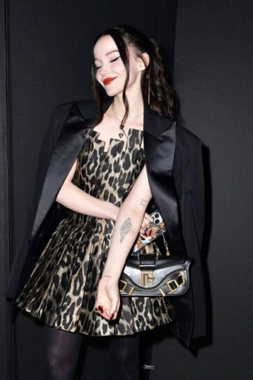 Dove Cameron Gothic Girl TheFappening.Pro 5 624x936 1