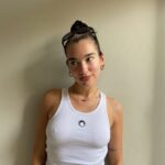 Dua Lipa Showed Her Tits With Hard Nipples Braless TheFappening Pro 2 624x634 1