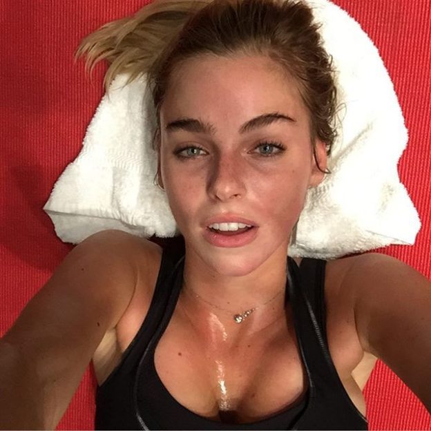 Elizabeth Turner Leaked TheFappening 1 624x624 1