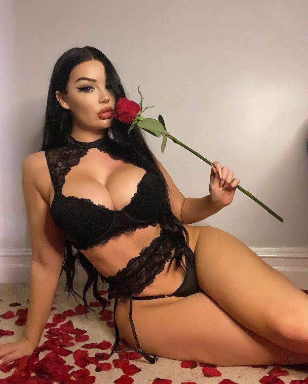 Elizabethxgx Georgina Sexy On Valentines Day TheFappening.Pro 3 624x779 1