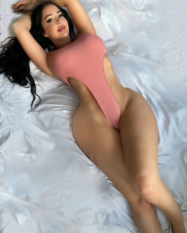 Elizabethxgx Georgina Sexy TheFappening.pro 3 624x779 1