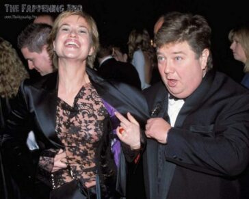 Emma Forbes Nude TheFappening.Pro 8 624x498 1