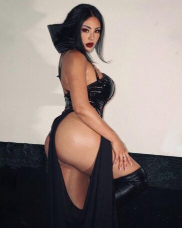 Erika Kitax Sexy Vampire TheFappening.Pro 2 624x780 1