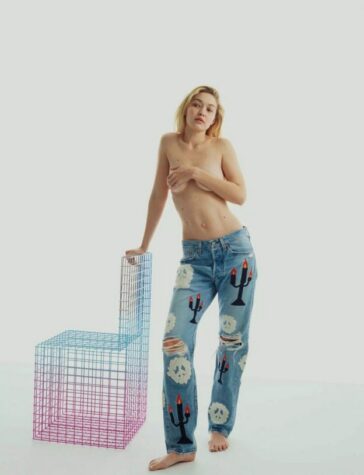 Gigi Hadid Topless Sexy TheFappening.Pro 2 624x814 1