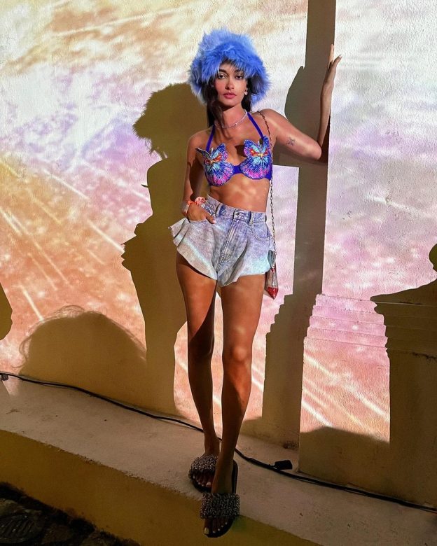 Gizele Oliveira Hot New Year Look TheFappening.Pro 3 624x780 1