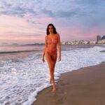 Gizele Oliveira Sexy Christmas TheFappening.Pro 2 624x779 1