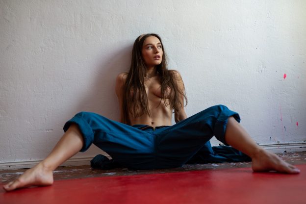 Gloria Sol Nude 624x416 1