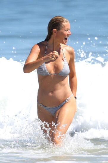 Gwyneth Paltrow Sexy Bikini 2020 TheFappening.Pro 12 624x936 1